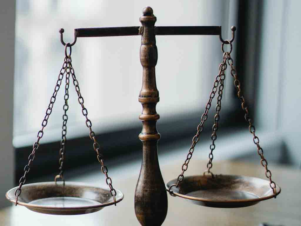 Abogado especialista en derecho mercantil